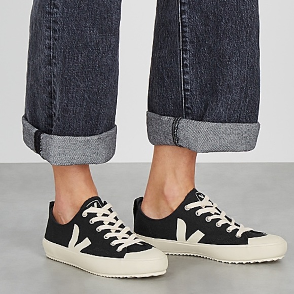 SOLD! - Picture 2 of 4